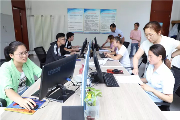 金彩山團(tuán)隊(duì)