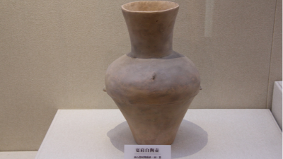 魯酒瑰寶（二十七）----寬肩白陶壺
