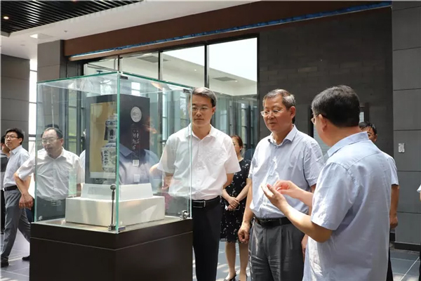 省人社廳領導到金彩山調研