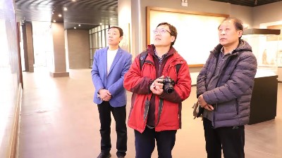 泰安日報社到公司采訪