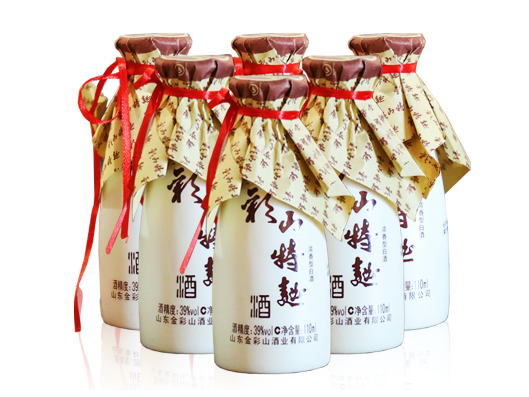 彩山特曲小壺酒